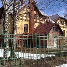 Собственная дача архитектора К.К. Шмидта со службами (Павловск)