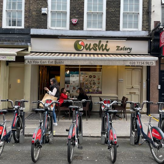 Sushi Eatery