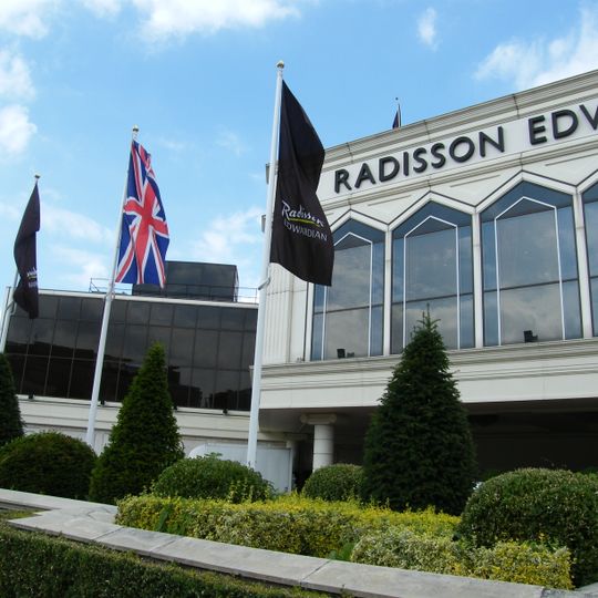 Radisson Blu Edwardian Heathrow Hotel