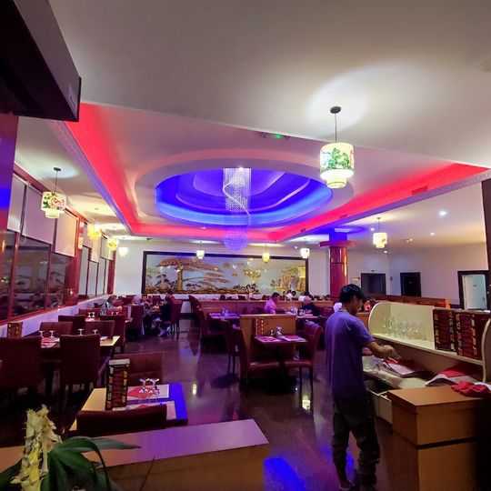 Royal Wok
