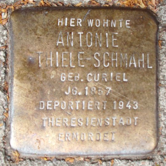 Stolperstein en memoria de Antonie Thiele-Schmal