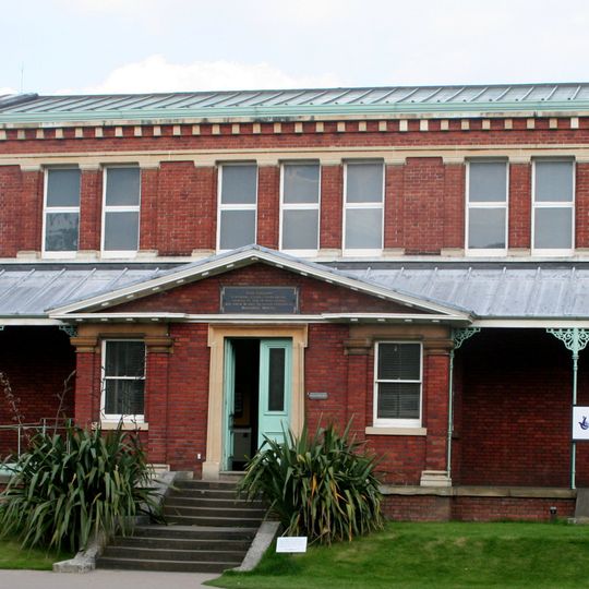 Marianne North Gallery
