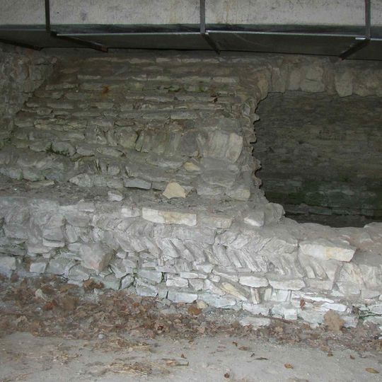 Zbytek románského mostu na Vyšehradě