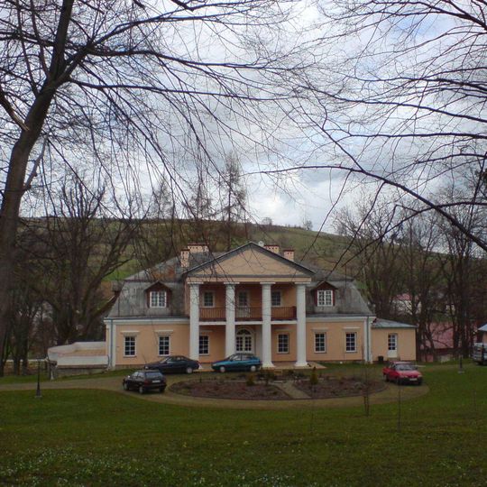 Zespół dworski, XVIII/XIX