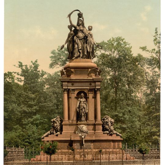 Provinzialkriegerdenkmal am Neuen Haus