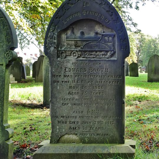 Gravestone of Edward Booth, Hull Western Cemetery
