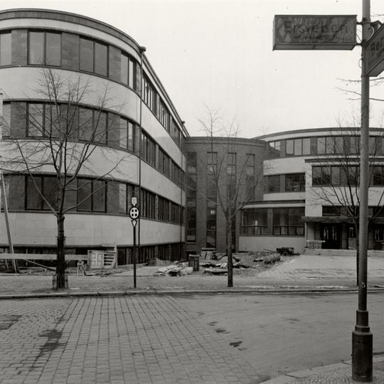 Verwaltungsgebäude der AOK