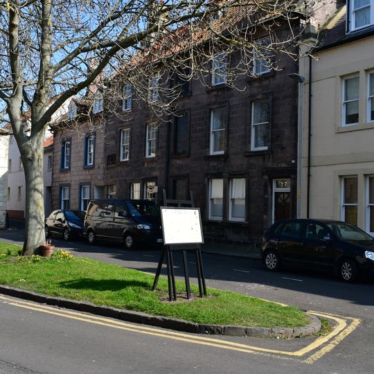 25 And 27, Palace Street