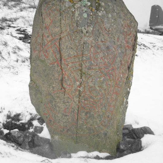 Uppland Runic Inscription 239
