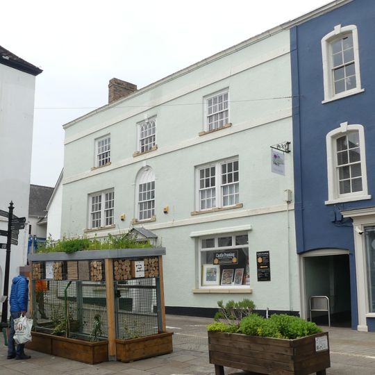 9, Bank Street, Chepstow