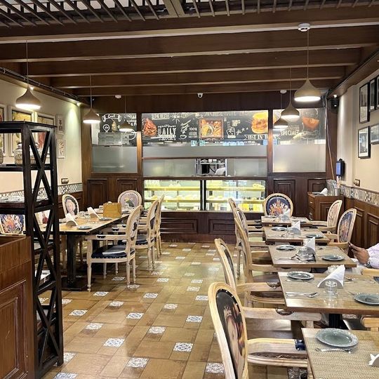 Bake house cafe