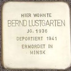 Stolperstein en memoria de Bernd Lustgarten