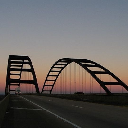 Puente General W.K. Wilson Jr.