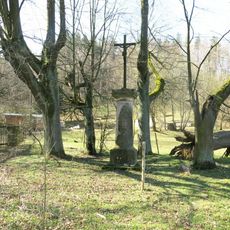 Kříž jižně od Rynoltic