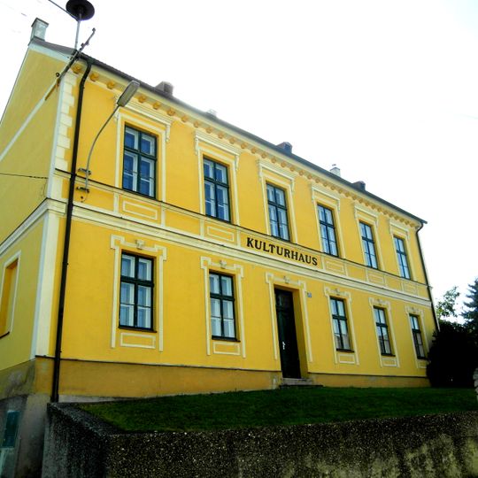 Kulturhaus, ehem. Schule