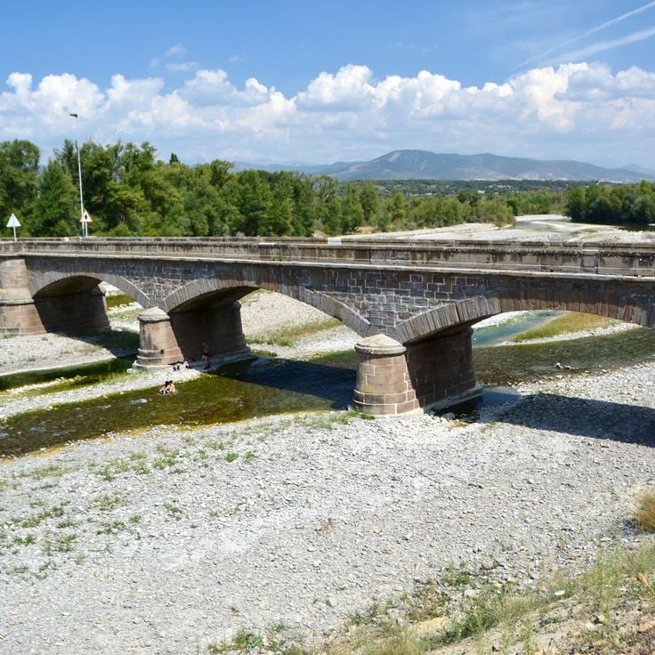 Puente de Puente la Reina de Jaca