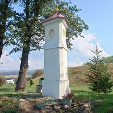 Boží muka v Babicích u rybníka