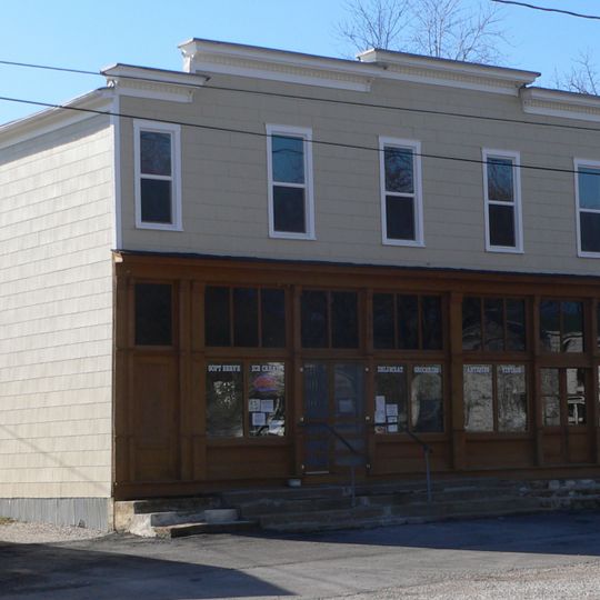 Farmers Mercantile Co. Building