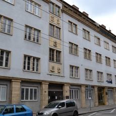 Nájomný dom, dom bytový