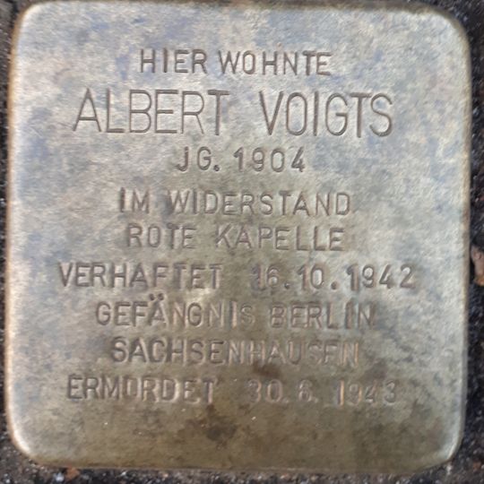 Stolperstein en memoria de Albert Voigts