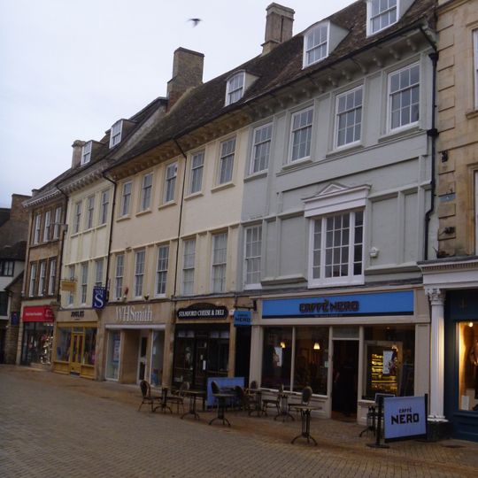 15-17, High Street