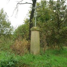 Kříž jižně od Chotiměře