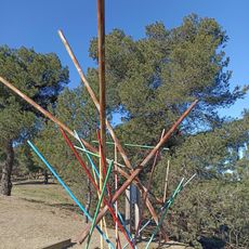 Escultura filtrebicicletes