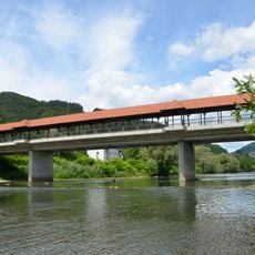 Most čez Savinjo na R-744 v Laškem