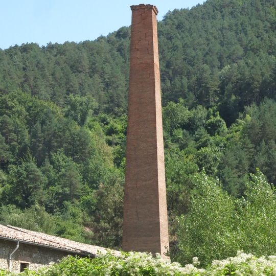 Xemeneia Badia de secció quadrada