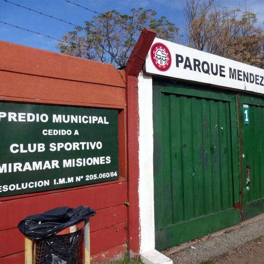 Estadio Parque Luis Méndez Piana