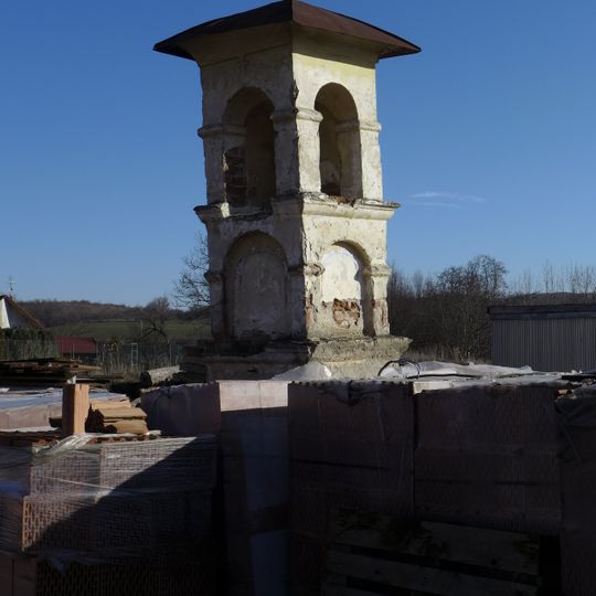 Boží muka v Oblekovicích v bývalé vsi Bohumilice