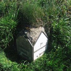 Milepost at Trooper's Inn