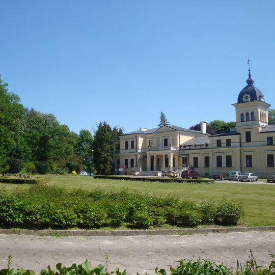 Zespół pałacowy w Kluczkowicach-Osiedlu