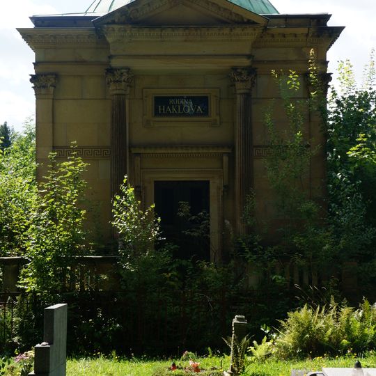 Hakl family burial chapel