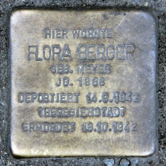 Stolperstein en memoria de Flora Berger