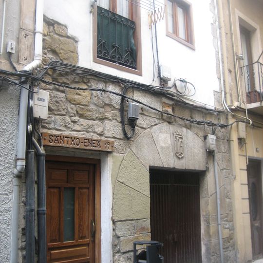 Santsoenea 19 etxea