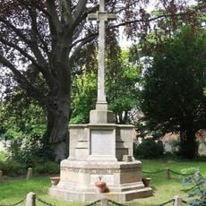 Hampton Hill War Memorial