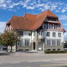Secondary school building