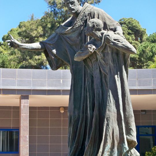 Monument to John of God