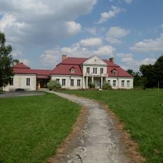 Zespół dworski w Żulicach