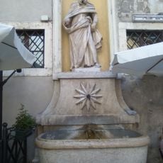 Fontana di Piazza Cantore