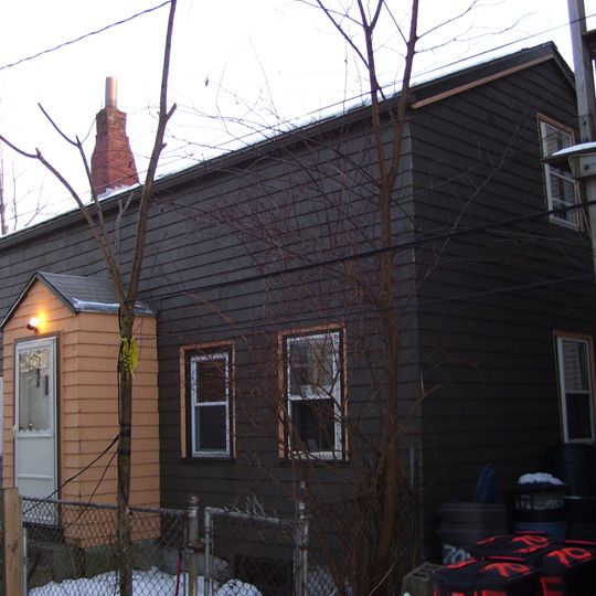 House at 72R Dane Street