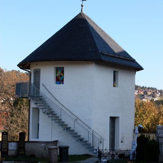 Pfarrkirche Maria im Dorn, defense tower
