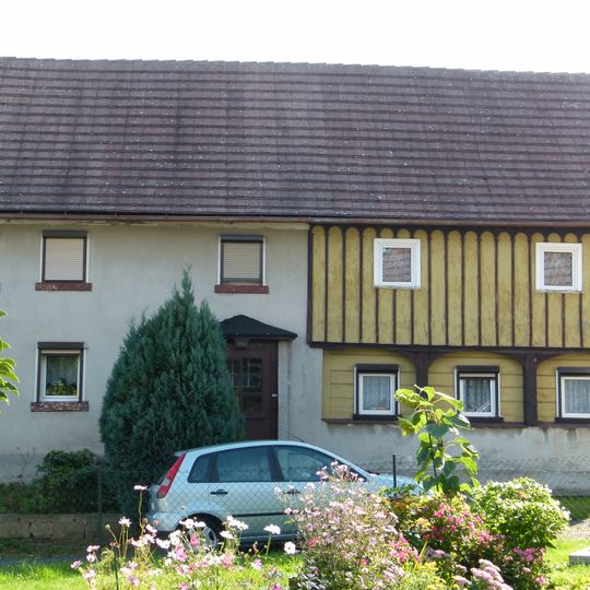 Obere Dorfstraße 27