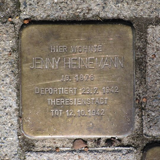Stolperstein en memoria de Jenny Heinemann