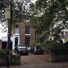 29 And 31, Southern Road N2