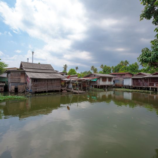 Khlong Ratchamontri