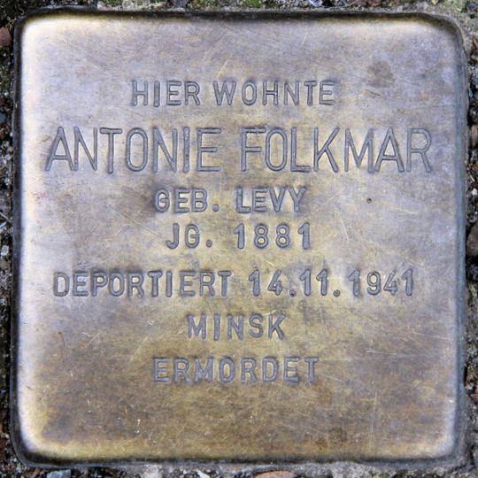 Stolperstein en memoria de Antonie Folkmar