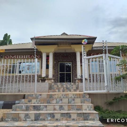 Omidiran Art Gallery