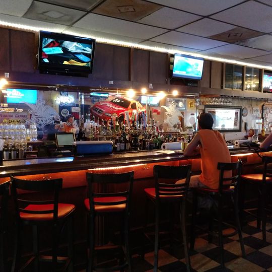 Hogbody’s Bar & Grill
